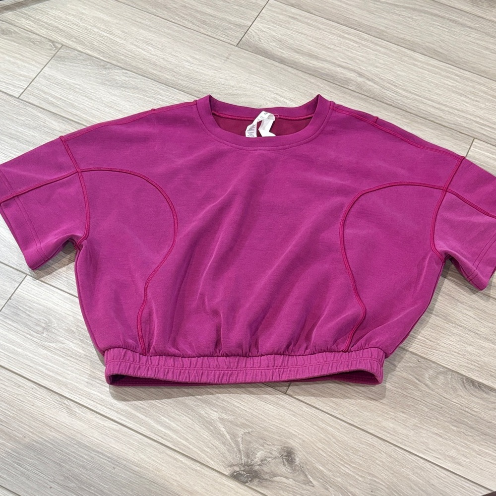 lululemon Softstreme Gathered Short Sleeve Crop Top